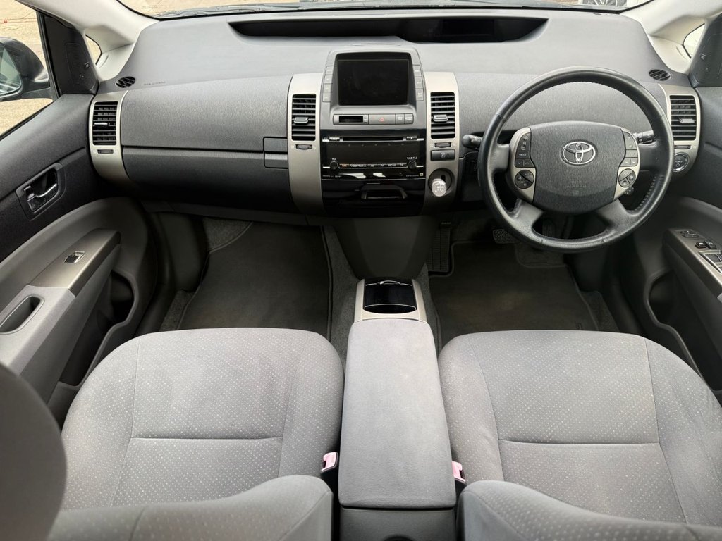 USED 2008 08 TOYOTA PRIUS 1.5 T Spirit Hatchback 5dr Petrol Hybrid CVT (104 g/km, 76 bhp) AUTO+SATNAV+16STAMPS+REAR CAMR