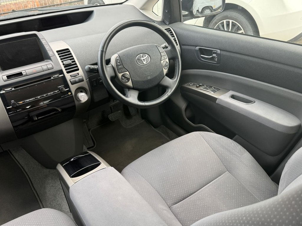 USED 2008 08 TOYOTA PRIUS 1.5 T Spirit Hatchback 5dr Petrol Hybrid CVT (104 g/km, 76 bhp) AUTO+SATNAV+16STAMPS+REAR CAMR