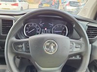 USED 2021 71 VAUXHALL VIVARO 2.0 Turbo D 3100 Elite Panel Van 5dr Diesel Manual L2 H1 Euro 6 (s/s) (120 ps) 