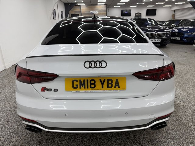 View our AUDI RS5