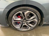 USED 2022 22 SKODA OCTAVIA 2.0 TDI vRS Estate 5dr Diesel DSG Euro 6 (s/s) (200 ps) 