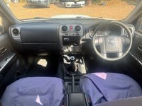 USED 2010 10 ISUZU RODEO 2.5 TD Denver Pickup 4dr Diesel Manual 4WD (213 g/km, 134 bhp) 