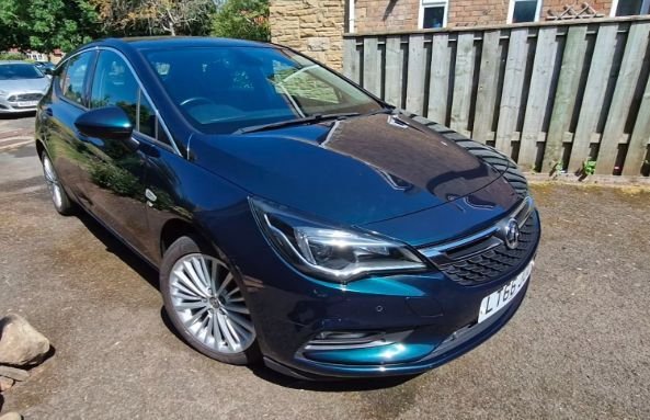 View our Vauxhall Astra range