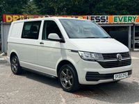 USED 2022 22 VOLKSWAGEN TRANSPORTER 2.0 TDI T30 Startline Kombi Double Cab 5dr Diesel Manual FWD SWB Euro 6 (s/s) (110 ps) KOMBI 6 SEATS, KUSTOM PAINTWORK