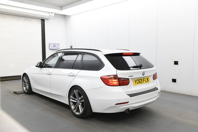View our BMW 3 SERIES