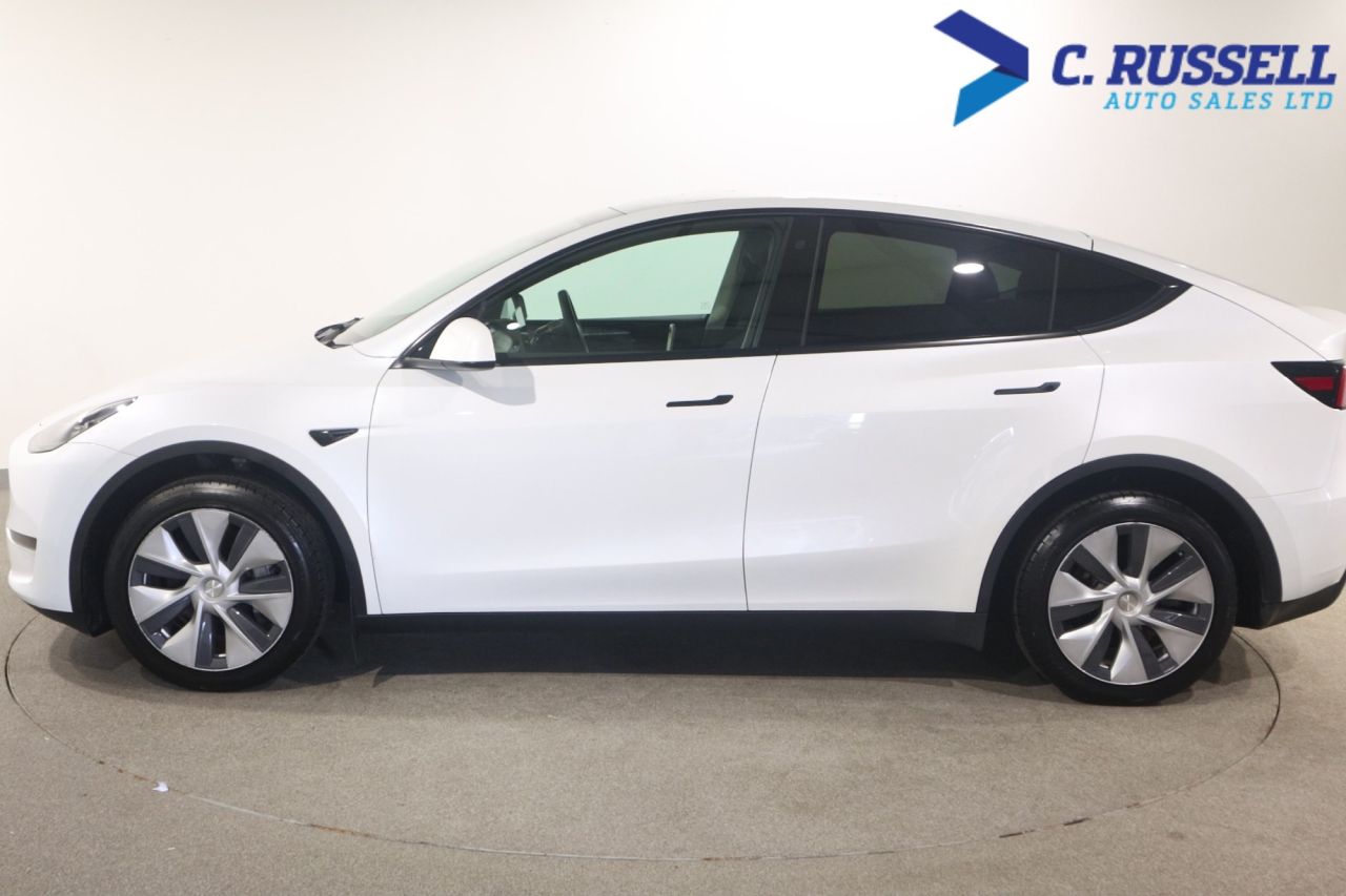 2024 TESLA MODEL Y (Dual Motor) Long Range SUV 5dr Electric Auto 4WDE (384 bhp) - vehicle photo 15 for sale on PureCar