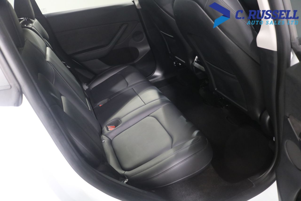 2024 TESLA MODEL Y (Dual Motor) Long Range SUV 5dr Electric Auto 4WDE (384 bhp) - vehicle photo 21 for sale on PureCar