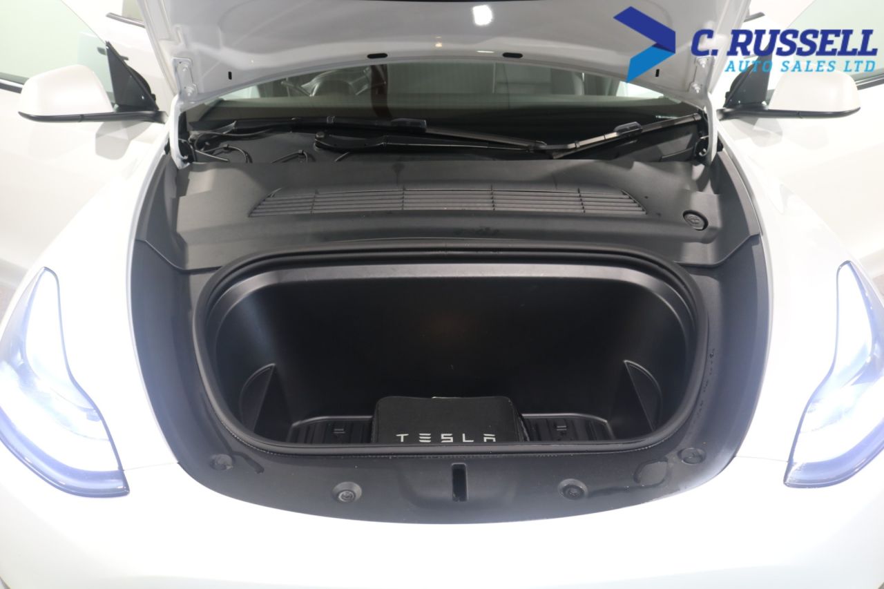2024 TESLA MODEL Y (Dual Motor) Long Range SUV 5dr Electric Auto 4WDE (384 bhp) - vehicle photo 33 for sale on PureCar