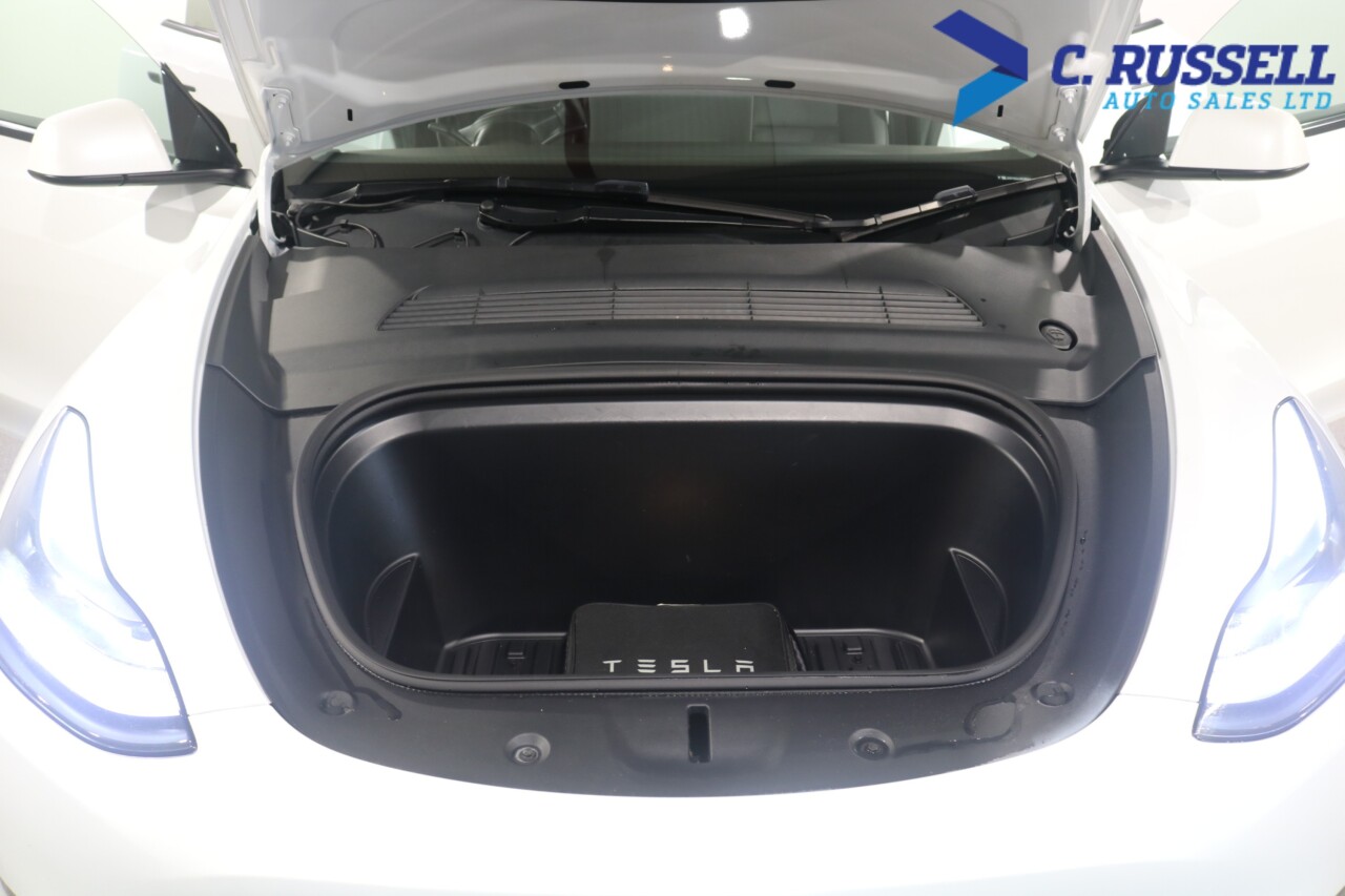 2024 TESLA MODEL Y (Dual Motor) Long Range SUV 5dr Electric Auto 4WDE (384 bhp) - vehicle photo 34 for sale on PureCar