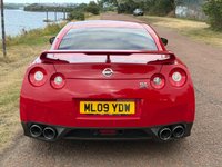 USED 2009 09 NISSAN GT-R 3.8 V6 Black Edition Coupe 2dr Petrol Auto 4WD Euro 4 (485 ps) **VIBRANT RED**11 SERVICE STAMPS**LOW MILAGE**