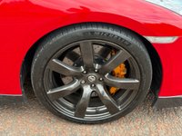 USED 2009 09 NISSAN GT-R 3.8 V6 Black Edition Coupe 2dr Petrol Auto 4WD Euro 4 (485 ps) **VIBRANT RED**11 SERVICE STAMPS**LOW MILAGE**