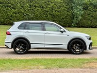 USED 2018 18 VOLKSWAGEN TIGUAN 2.0 TDI R-Line SUV 5dr Diesel DSG 4Motion Euro 6 (s/s) (150 ps) 