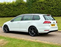 USED 2017 17 VOLKSWAGEN GOLF 2.0 TDI BlueMotion Tech GTD Estate 5dr Diesel DSG Euro 6 (s/s) (184 ps) 