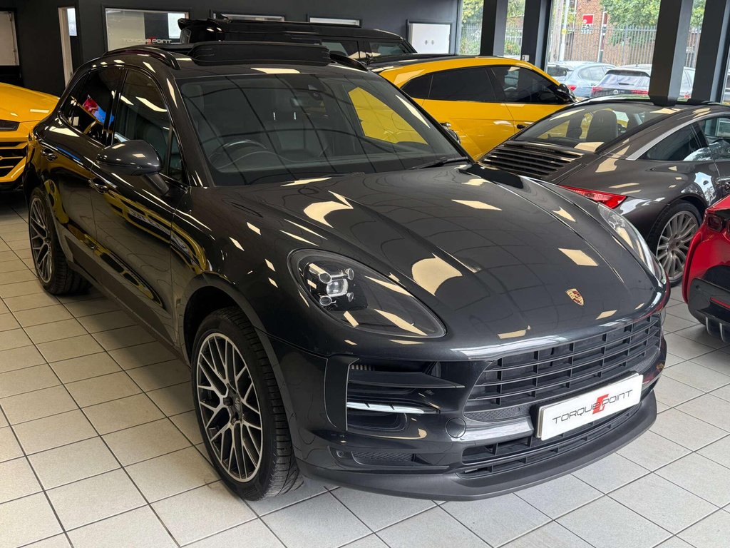 USED 2019 69 PORSCHE MACAN 3.0 Macan S Semi-Auto 4WD 5dr SH + PAN ROOF + 21 INCH ALLOYS