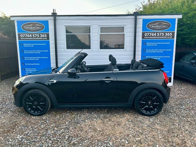 View our MINI CONVERTIBLE