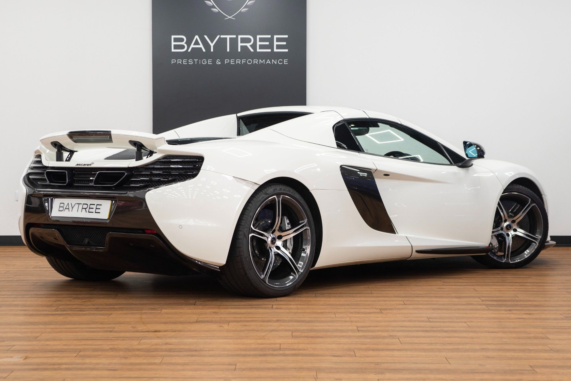 USED 2015 15 MCLAREN 650S 3.8T V8 Spider SSG Euro 6 2dr 