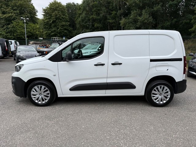 View our PEUGEOT PARTNER