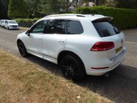 USED 2013 62 VOLKSWAGEN TOUAREG 3.0 TDI V6 BlueMotion Tech Altitude SUV 5dr Diesel Tiptronic 4WD Euro 5 (s/s) (245 ps) NEW MOT, SERVICE, WARRANTY