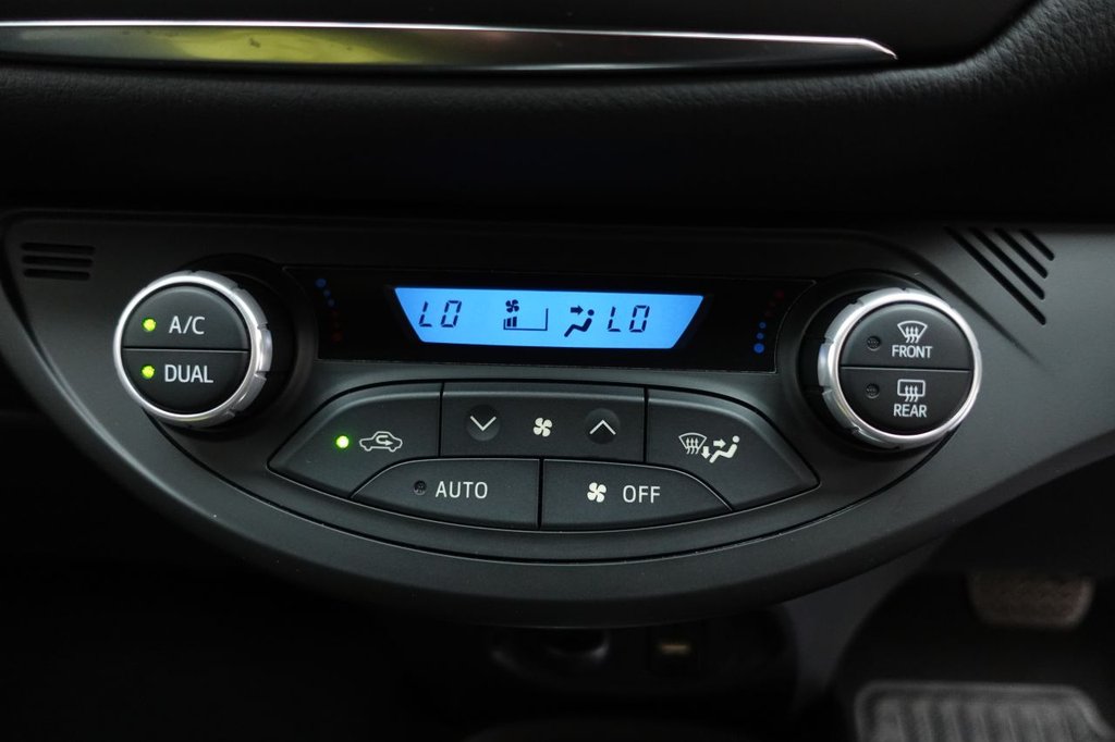 2020 Toyota Yaris — image 22