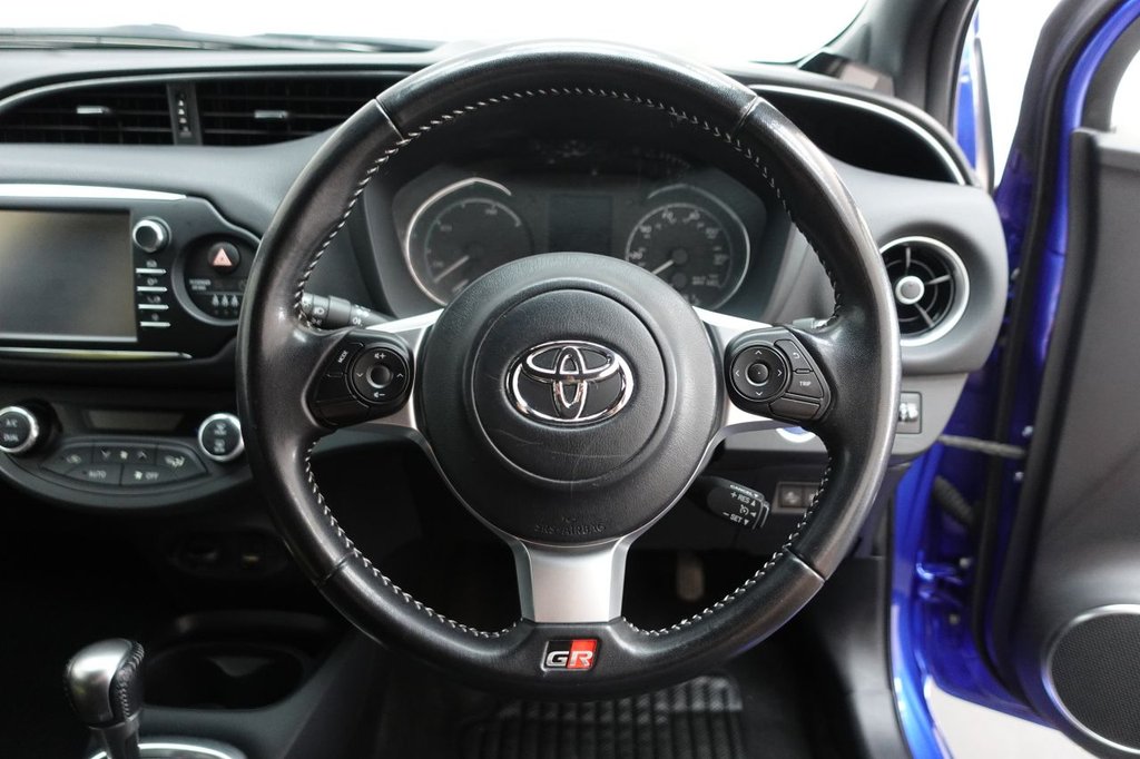 2020 Toyota Yaris — image 16