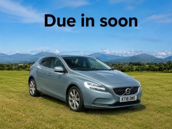 2018 VOLVO V40 2.0 T3 GPF Inscription Hatchback 5dr Petrol Manual Euro 6 (s/s) (152 ps) &pound;11995.00