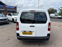 USED 2022 22 PEUGEOT PARTNER 1.5 BlueHDi 850 Professional Long Crew Van Double Cab 6dr Diesel Manual LWB Euro 6 (s/s) (100 bhp) Crew van, CarPlay