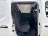 USED 2022 22 PEUGEOT PARTNER 1.5 BlueHDi 850 Professional Long Crew Van Double Cab 6dr Diesel Manual LWB Euro 6 (s/s) (100 bhp) Crew van, CarPlay