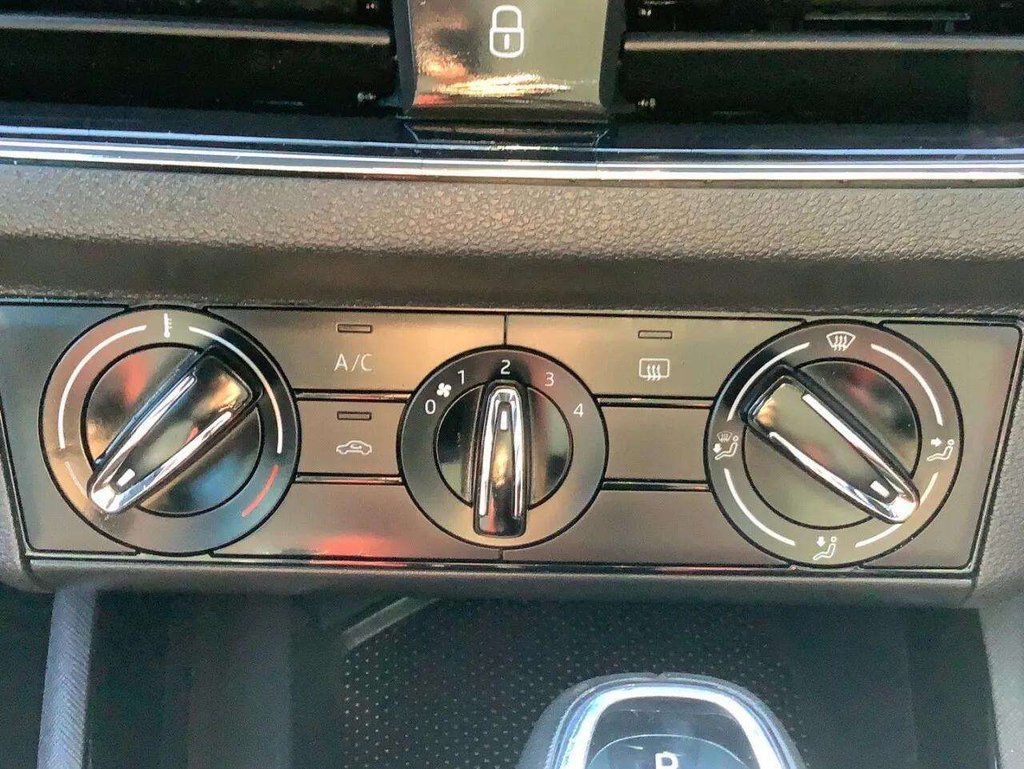 2023 Skoda Kamiq — image 17