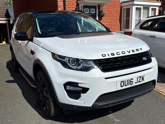 2016 16 LAND ROVER DISCOVERY SPORT 2.0 TD4 HSE Luxury SUV 5dr Diesel Auto 4WD Euro 6 (s/s) (180 ps) FULL SERVICE HISTORY + NEW CHAIN + MASSIVE SPECIFICATION + SIDE STEPS + BLACK PACK