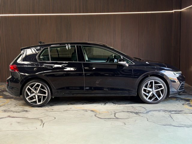 View our VOLKSWAGEN GOLF