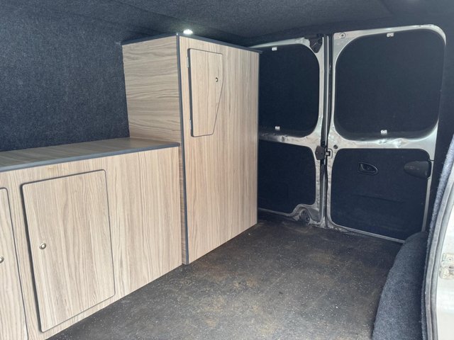 View our VAUXHALL VIVARO