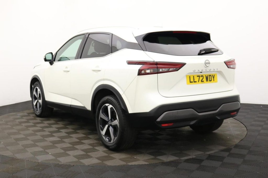 USED 2022 72 NISSAN QASHQAI 1.3 DIG-T MHEV N-Connecta SUV 5dr Petrol Hybrid Manual Euro 6 (s/s) (140 ps) Car Play, Pan Roof, Camera