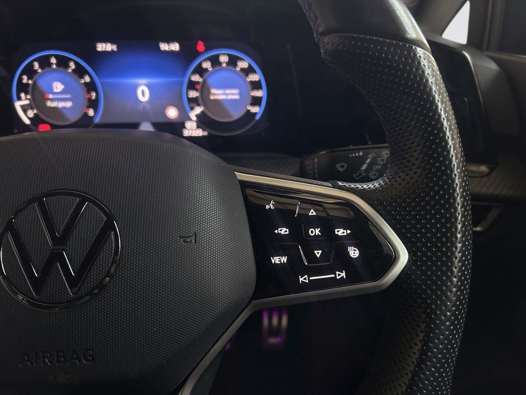 2024 Volkswagen Golf — image 11
