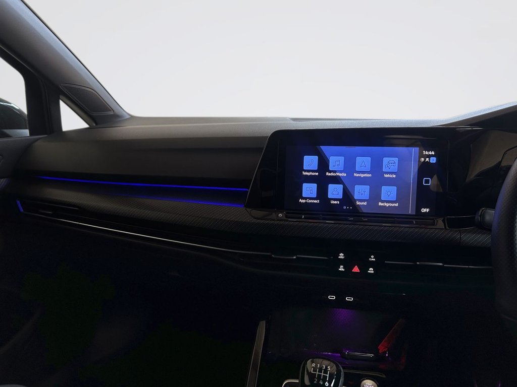 2024 Volkswagen Golf — image 14