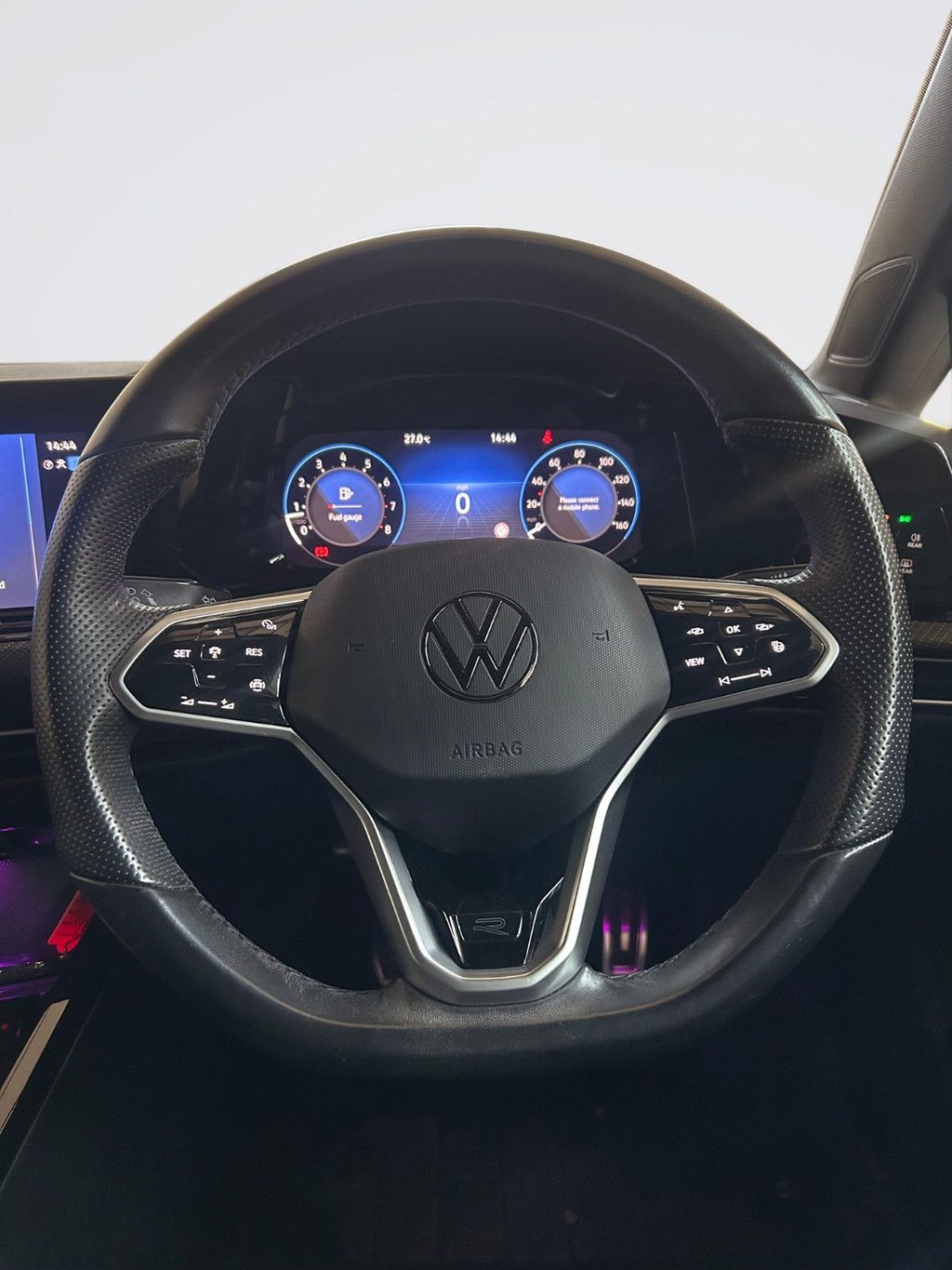 2024 Volkswagen Golf — image 8