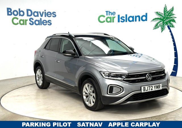 View our VOLKSWAGEN T-ROC