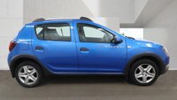 USED 2017 66 DACIA SANDERO STEPWAY 1.5 dCi Laureate Hatchback 5dr Diesel Manual Euro 6 (s/s) (90 ps) **EXTENDED WARRANTY+BREAKDOWN COVER