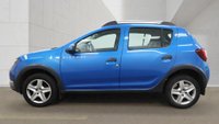USED 2017 66 DACIA SANDERO STEPWAY 1.5 dCi Laureate Hatchback 5dr Diesel Manual Euro 6 (s/s) (90 ps) **EXTENDED WARRANTY+BREAKDOWN COVER