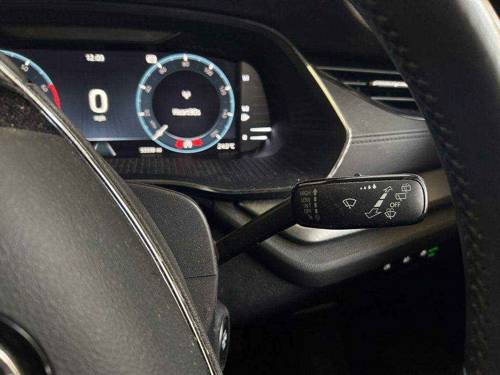 2021 Skoda Octavia — image 16