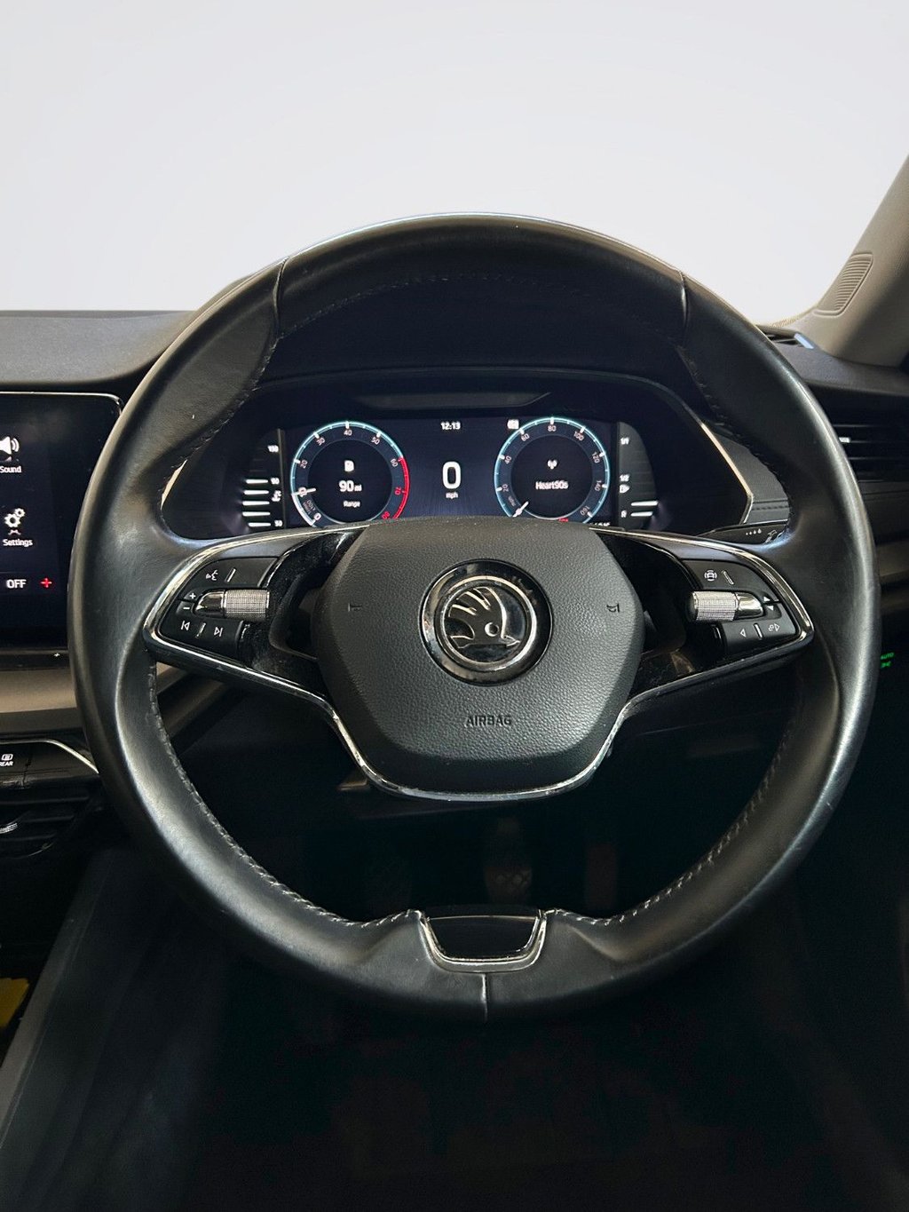 2021 Skoda Octavia — image 11