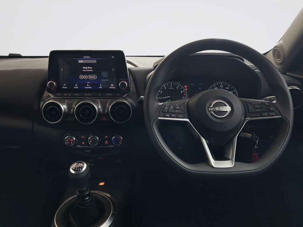 2023 Nissan Juke — image 8