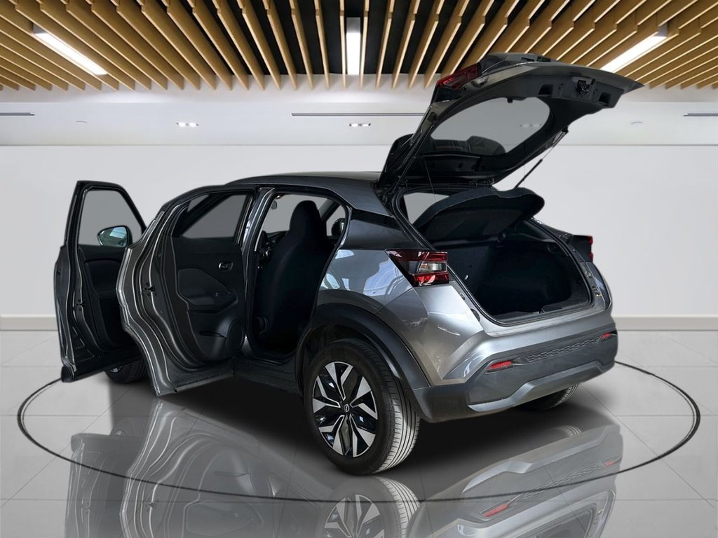 2023 Nissan Juke — image 5