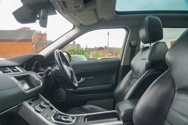 View our LAND ROVER RANGE ROVER EVOQUE