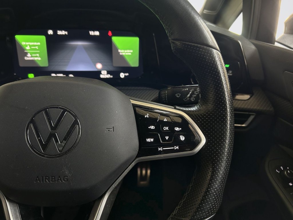 2024 Volkswagen Golf — image 9