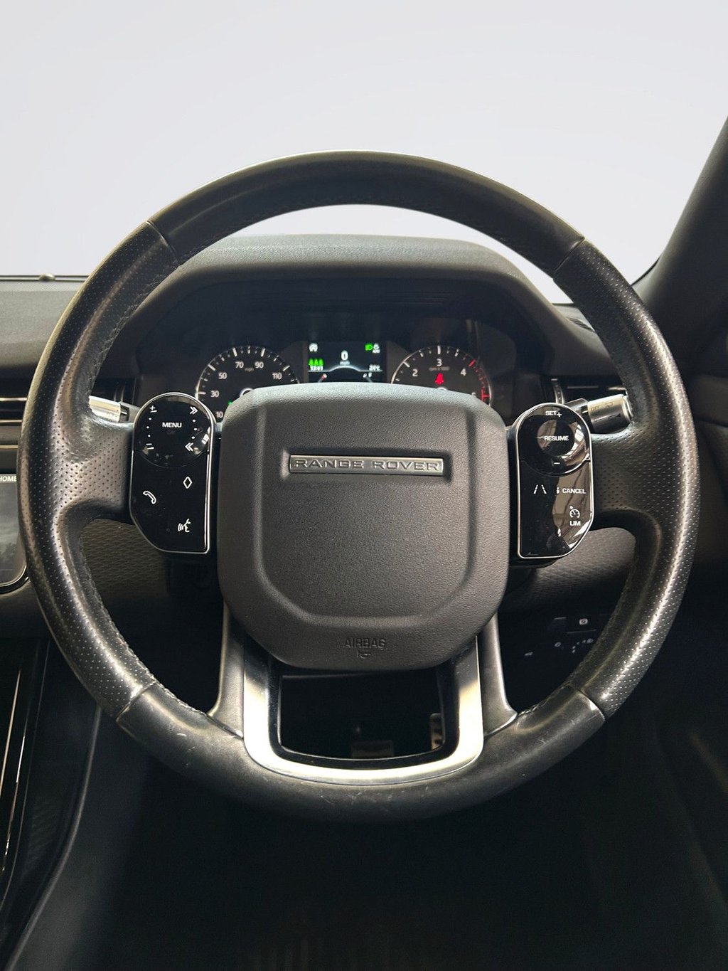 2019 Land Rover Range Rover Evoque — image 12
