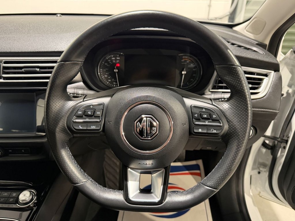 USED 2022 72 MG MG5 61.1kWh Excite Long Range Estate 5dr Electric Auto (156 ps) 