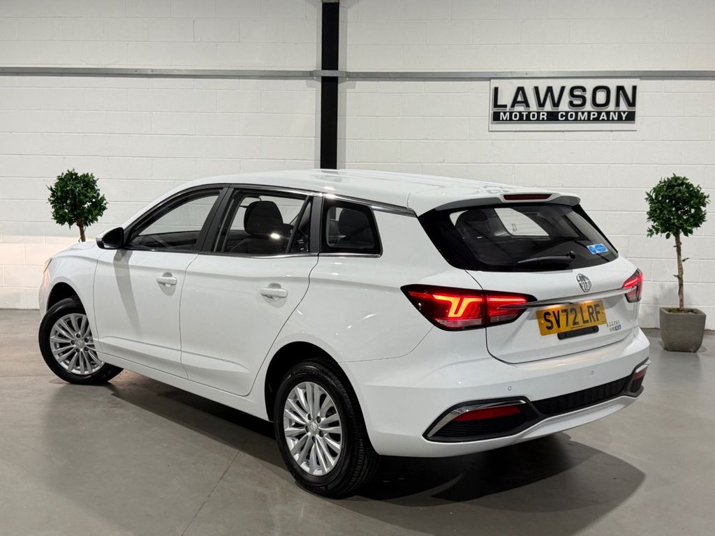 USED 2022 72 MG MG5 61.1kWh Excite Long Range Estate 5dr Electric Auto (156 ps) 