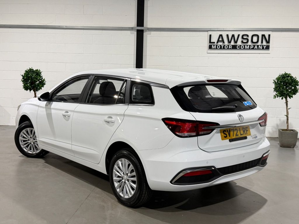 USED 2022 72 MG MG5 61.1kWh Excite Long Range Estate 5dr Electric Auto (156 ps) 