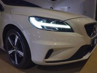 USED 2017 67 VOLVO V40 2.0 T2 R-Design Nav Plus Hatchback 5dr Petrol Manual Euro 6 (s/s) (122 ps) Fresh 12 month MOT, Fresh serv