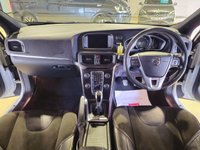 USED 2017 67 VOLVO V40 2.0 T2 R-Design Nav Plus Hatchback 5dr Petrol Manual Euro 6 (s/s) (122 ps) Fresh 12 month MOT, Fresh serv